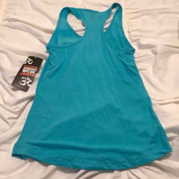 Funky yoga Razorback tank - Picture 3 of 3